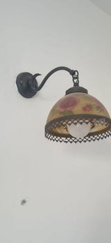 מנורת קיר