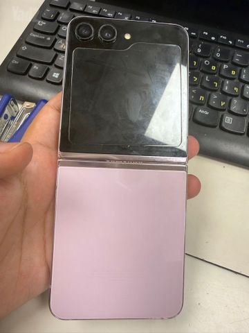 Z flip 5