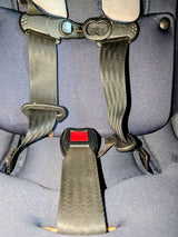 כיסא בטיחות NextFit Zip Chicco