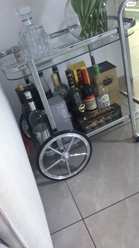 עגלת אלכוהול