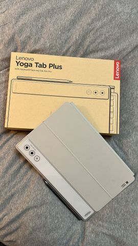טאבלט Lenovo yoga tab plus