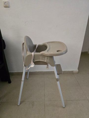 כיסא אוכל