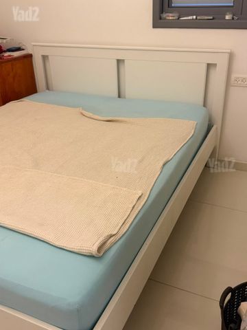 מיטה זוגית