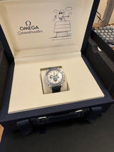 OMEGA Speedmaster Snoopy