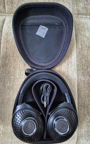 Focal Bathys