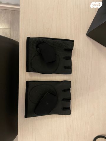 כפפות לחדר כושר