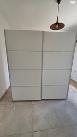 ארון בגדים