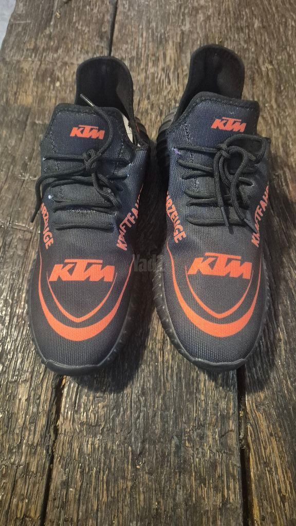 נעלים ktm