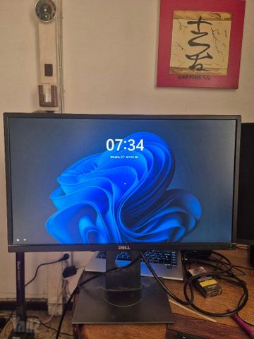 מסך 24 אינץ דל