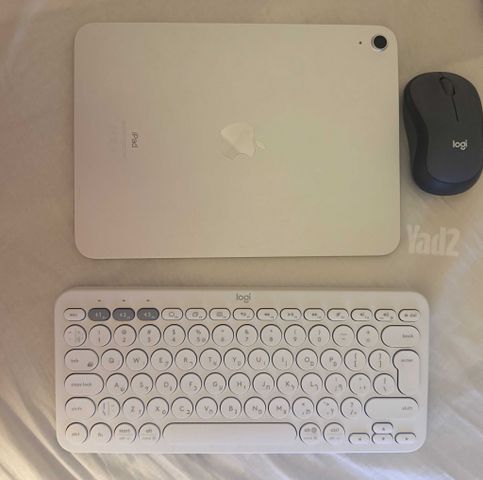 טאבלט iPad 10.9" Wi-Fi 64GB