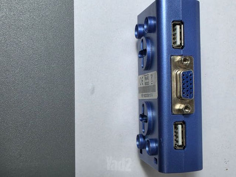 מתג KVM עם כבלים
