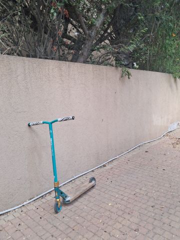 קורקינט סקוט