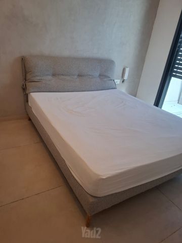 מיטה 160X200