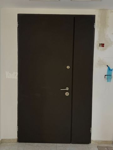 דלת כניסה