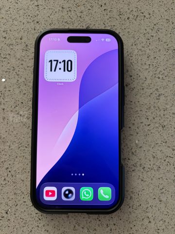 iPhone 16 pro 256gb