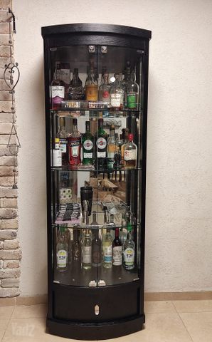 ארון ויטרינה