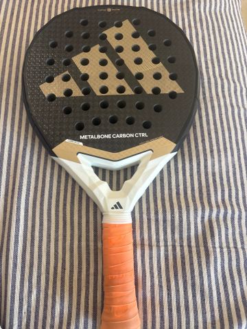 לפאדל metalbone carbon ctrl