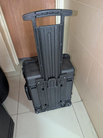Pelican 1560 - (ספוג חלקי)