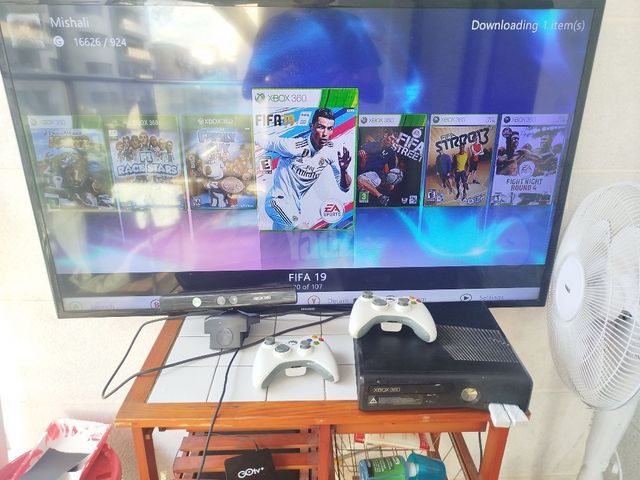 Xbox 360  עם 150 משחקים
