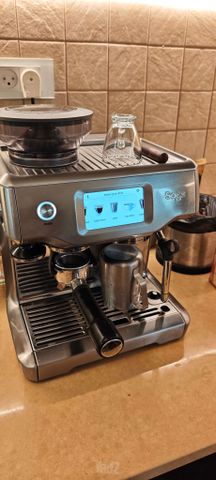 מכונת קפה Sage Barista Touch