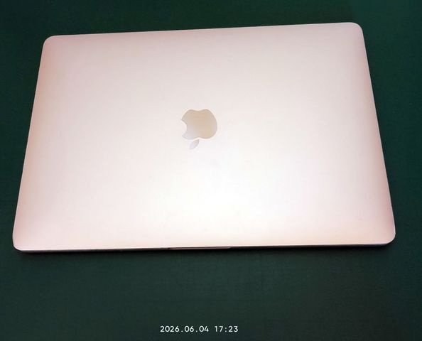 MacBook Pro 13