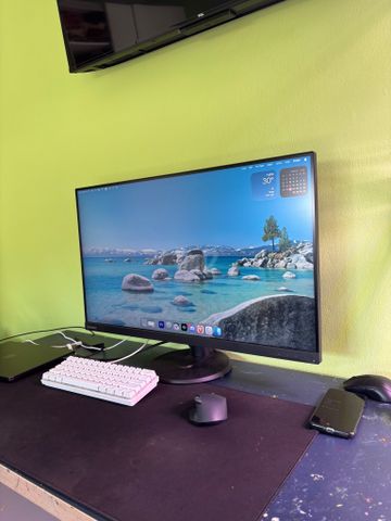 מסך 31.5 אינץ' 60hz