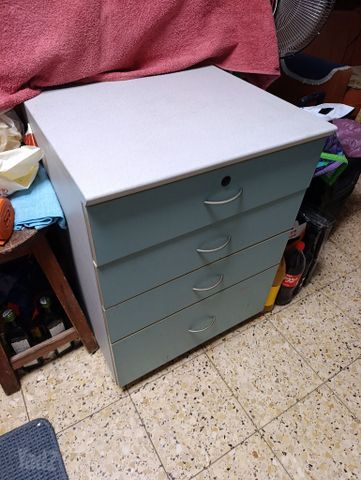 שידת מגרות