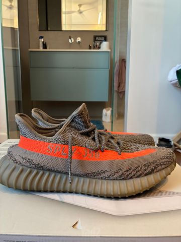 Adidas Yeezy Boost 350 V2