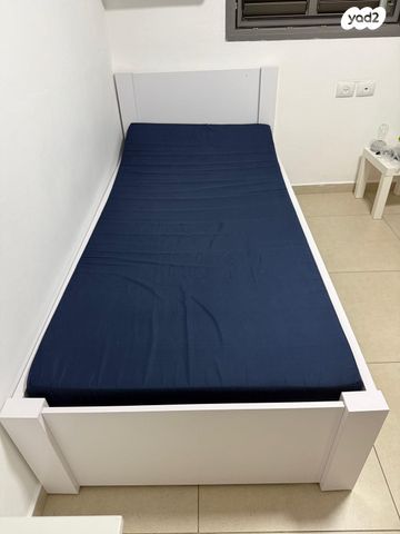 מיטת יחיד