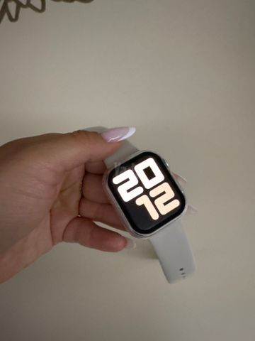 Appel watch SE2 גודל 44