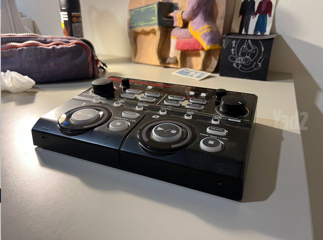 לופר BOSS RC-202 loop station