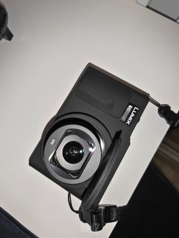 Panasonic Lumix DC-TZ99 מצלמה