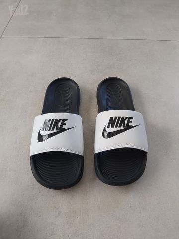 כפכפי נייק