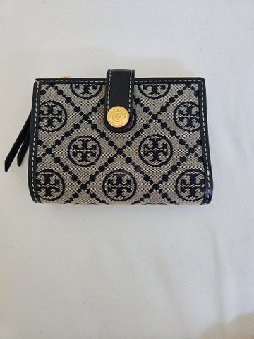 ארנק עור של Tory burch