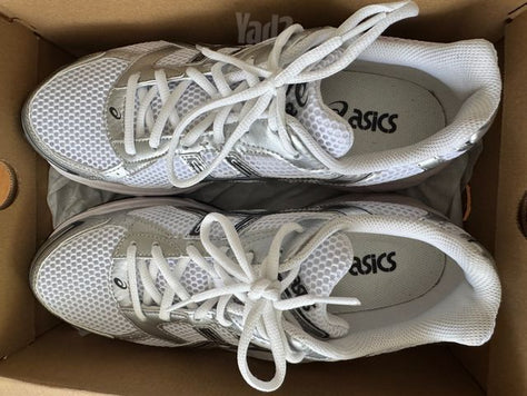 נעלי asics דגם 1130 מידה 43.5