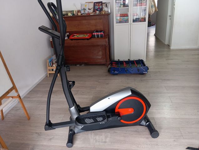 אליפטיקל Tritur EL3020