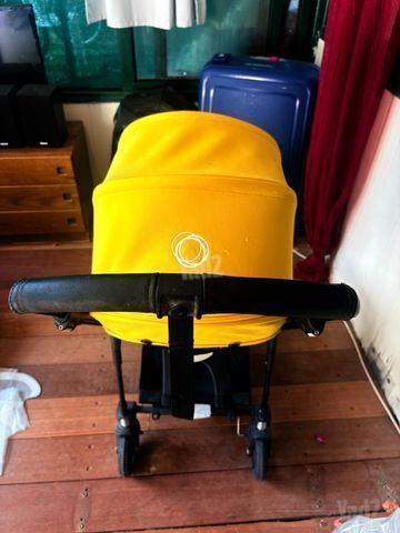 עגלת Bugaboo Bee צהובה