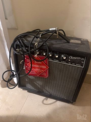 סט Epiphone Les Paul עם מגבר