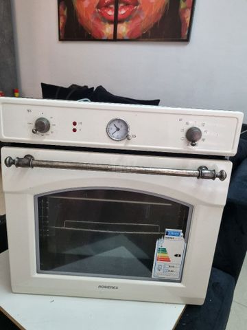 רוזייר למכירה