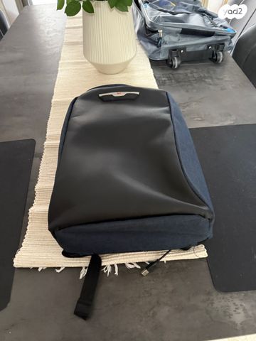 תיכ גב Swiss bag