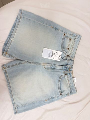 שורט ג׳ינס zara