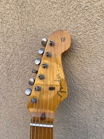 Fender Stratocaster