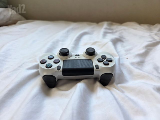 שלט PS4 לבן מקורי