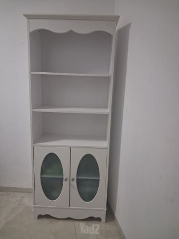 כוננית ספרייה