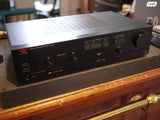 מגבר Luxman LV-100