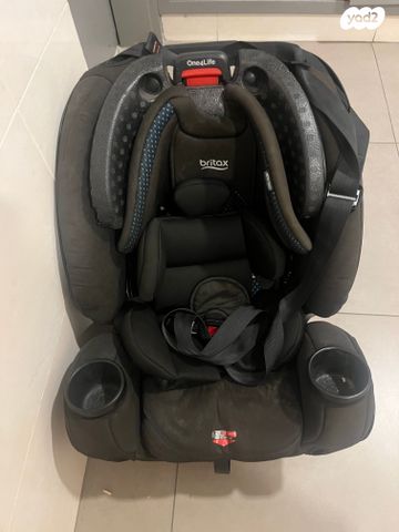 כסא בטיחות britax