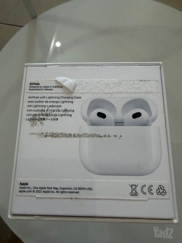 AirPods 3
