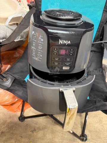 Ninja Air Fryer AF100