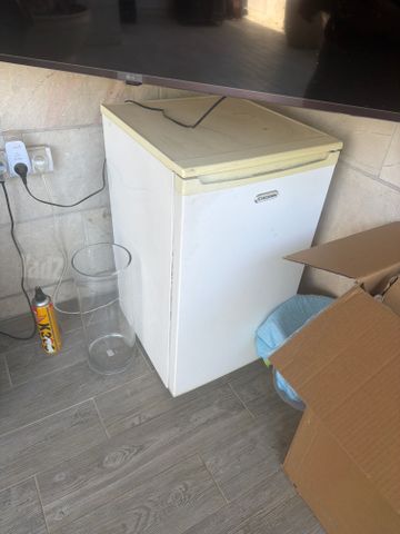 מיני מקרר