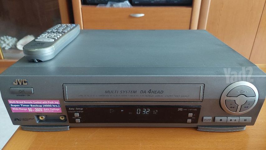 וידאו  4 ראשים JVC
